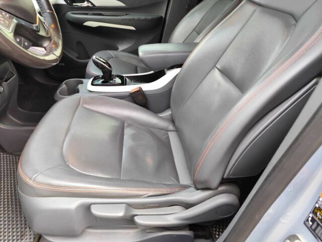 Сірий Шевроле Інша, об'ємом двигуна 0 л та пробігом 110 тис. км за 14444 $, фото 19 на Automoto.ua