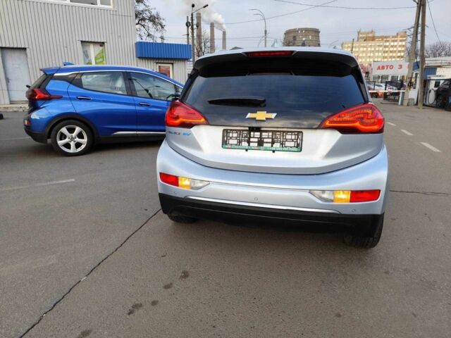 Сірий Шевроле Інша, об'ємом двигуна 0 л та пробігом 110 тис. км за 14444 $, фото 7 на Automoto.ua