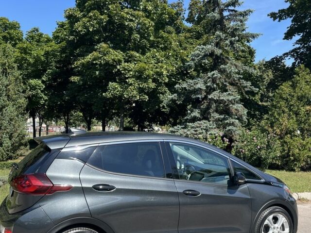 Сірий Шевроле Інша, об'ємом двигуна 0 л та пробігом 60 тис. км за 14800 $, фото 3 на Automoto.ua