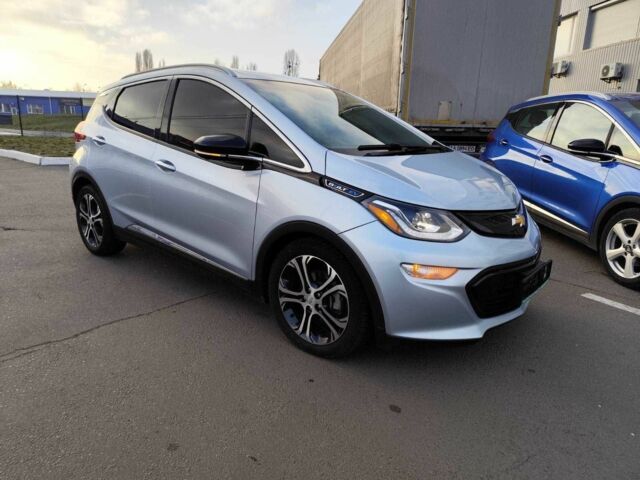 Сірий Шевроле Інша, об'ємом двигуна 0 л та пробігом 110 тис. км за 14444 $, фото 2 на Automoto.ua