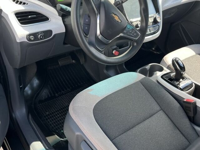 Сірий Шевроле Інша, об'ємом двигуна 0 л та пробігом 60 тис. км за 14800 $, фото 6 на Automoto.ua