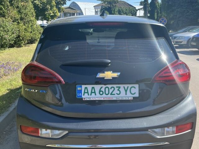 Сірий Шевроле Інша, об'ємом двигуна 0 л та пробігом 60 тис. км за 14800 $, фото 4 на Automoto.ua