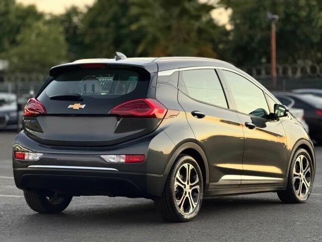 Серый Шевроле Другая, объемом двигателя 0 л и пробегом 44 тыс. км за 11000 $, фото 3 на Automoto.ua