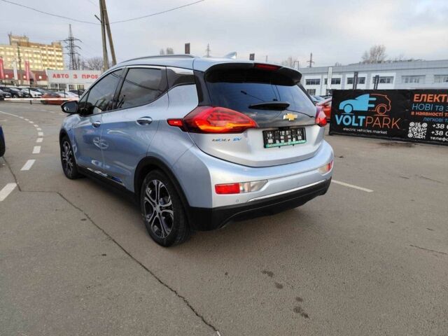 Сірий Шевроле Інша, об'ємом двигуна 0 л та пробігом 110 тис. км за 14444 $, фото 5 на Automoto.ua