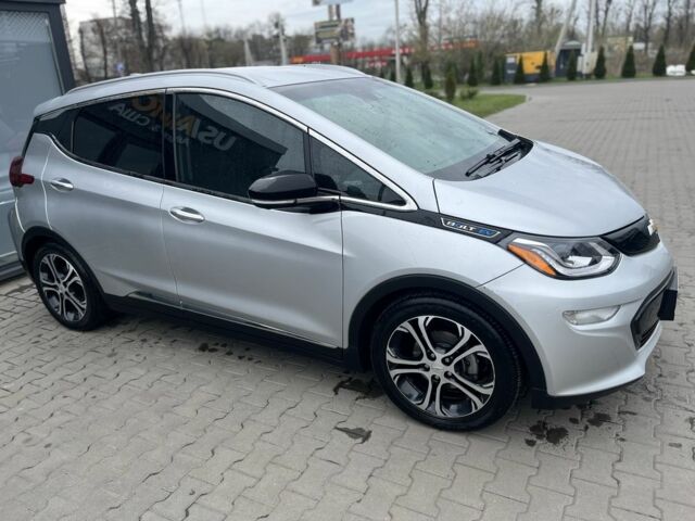 Сірий Шевроле Інша, об'ємом двигуна 0 л та пробігом 77 тис. км за 13900 $, фото 1 на Automoto.ua