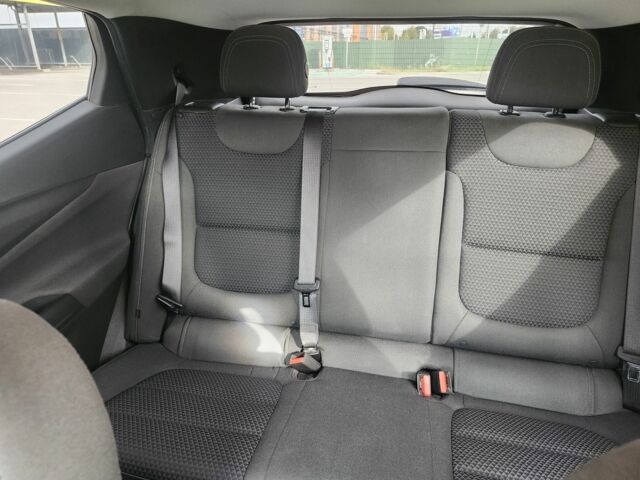 Сірий Шевроле Інша, об'ємом двигуна 0 л та пробігом 100 тис. км за 15800 $, фото 15 на Automoto.ua