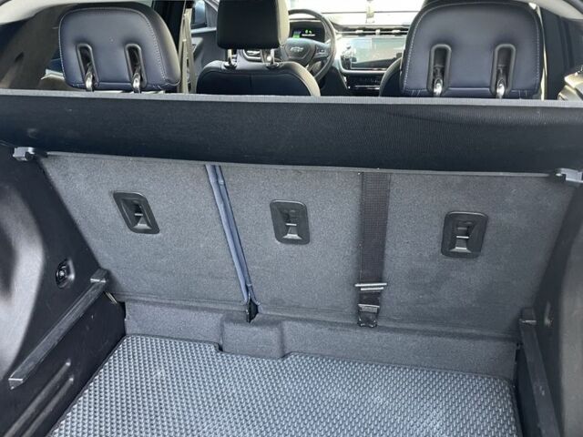 Сірий Шевроле Інша, об'ємом двигуна 0 л та пробігом 86 тис. км за 20200 $, фото 9 на Automoto.ua