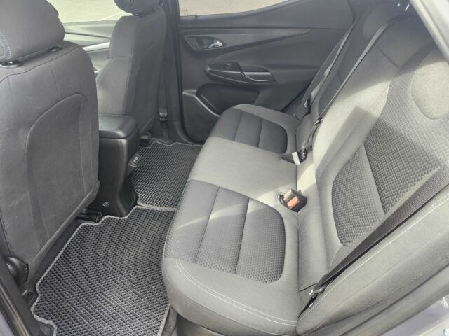 Сірий Шевроле Інша, об'ємом двигуна 0 л та пробігом 100 тис. км за 15800 $, фото 16 на Automoto.ua