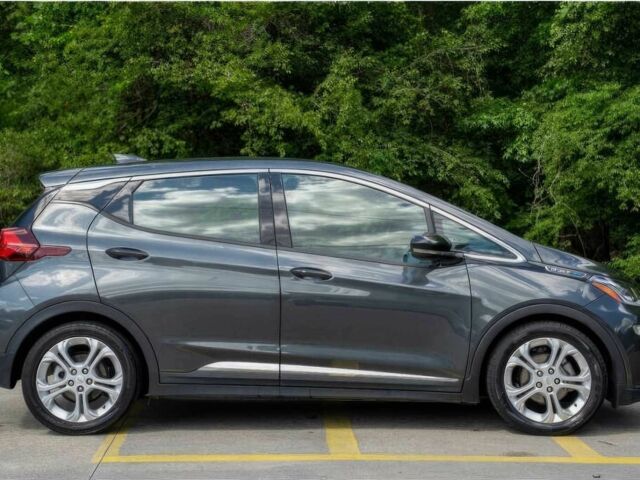 Серый Шевроле Другая, объемом двигателя 0 л и пробегом 30 тыс. км за 11200 $, фото 2 на Automoto.ua