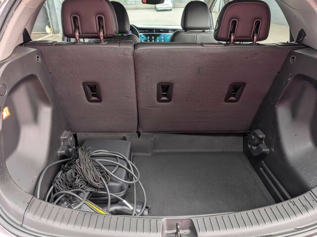 Серый Шевроле Другая, объемом двигателя 0 л и пробегом 22 тыс. км за 11000 $, фото 12 на Automoto.ua