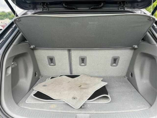 Серый Шевроле Другая, объемом двигателя 0 л и пробегом 34 тыс. км за 11500 $, фото 8 на Automoto.ua