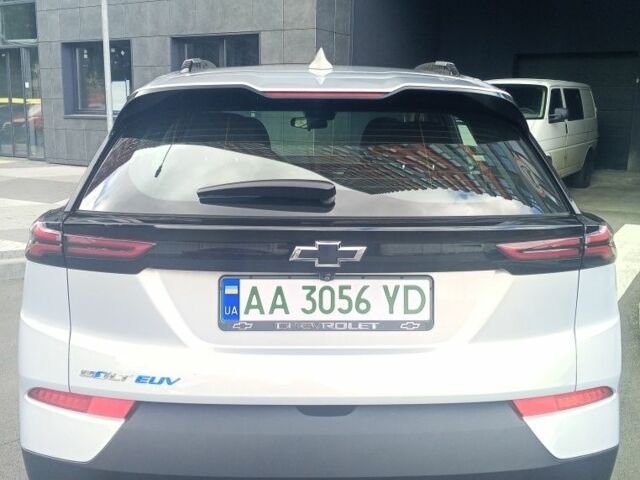 Сірий Шевроле Інша, об'ємом двигуна 0 л та пробігом 104 тис. км за 17400 $, фото 3 на Automoto.ua