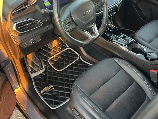 Серый Шевроле Другая, объемом двигателя 0 л и пробегом 20 тыс. км за 18300 $, фото 6 на Automoto.ua