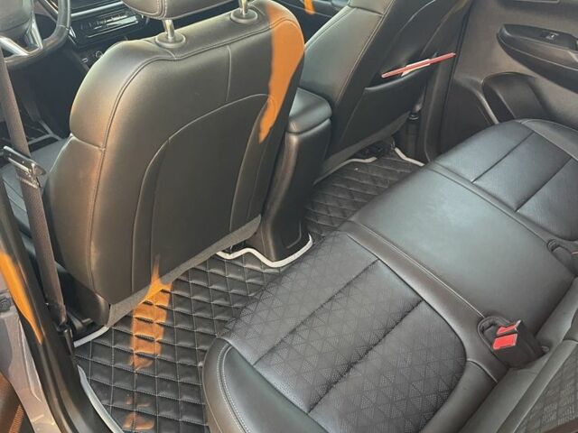 Серый Шевроле Другая, объемом двигателя 0 л и пробегом 20 тыс. км за 18300 $, фото 5 на Automoto.ua