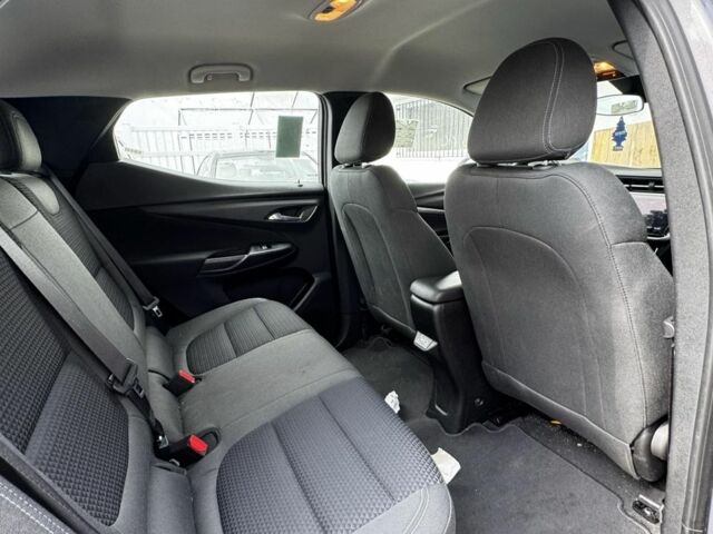 Серый Шевроле Другая, объемом двигателя 0 л и пробегом 48 тыс. км за 15000 $, фото 15 на Automoto.ua