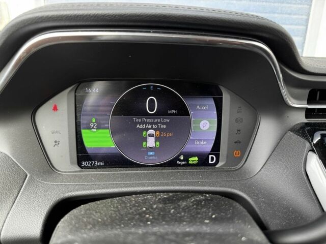 Серый Шевроле Другая, объемом двигателя 0 л и пробегом 48 тыс. км за 15000 $, фото 17 на Automoto.ua