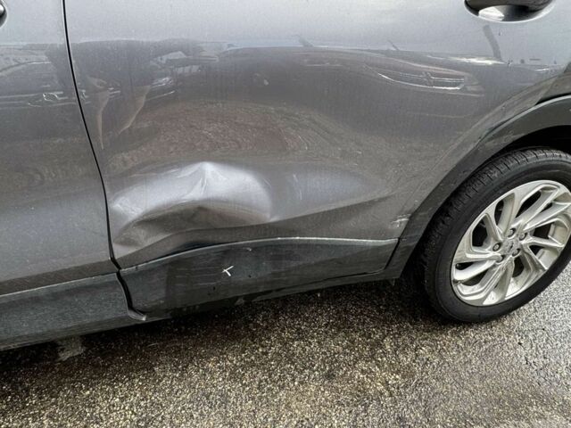 Серый Шевроле Другая, объемом двигателя 0 л и пробегом 48 тыс. км за 15000 $, фото 8 на Automoto.ua