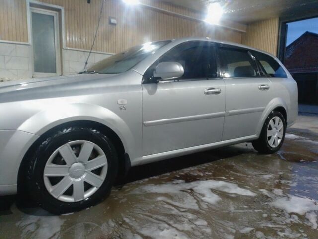 Сірий Шевроле Інша, об'ємом двигуна 1.8 л та пробігом 183 тис. км за 5000 $, фото 1 на Automoto.ua