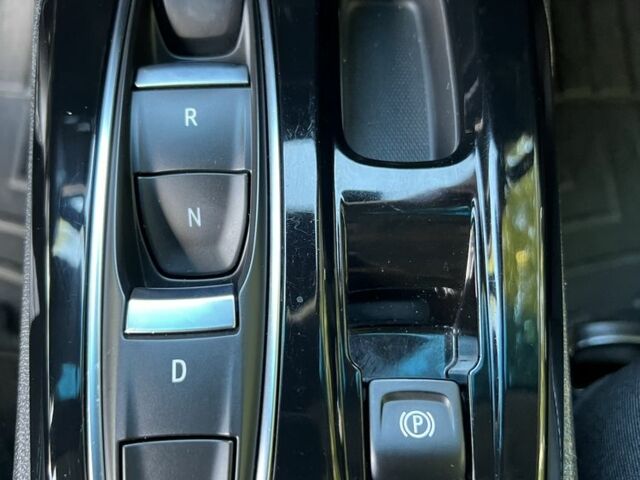 Серый Шевроле Другая, объемом двигателя 0 л и пробегом 24 тыс. км за 19499 $, фото 13 на Automoto.ua