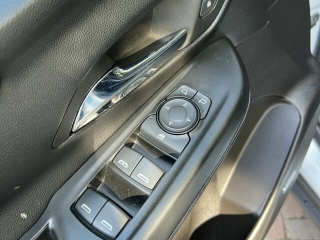 Серый Шевроле Другая, объемом двигателя 0 л и пробегом 24 тыс. км за 19499 $, фото 11 на Automoto.ua