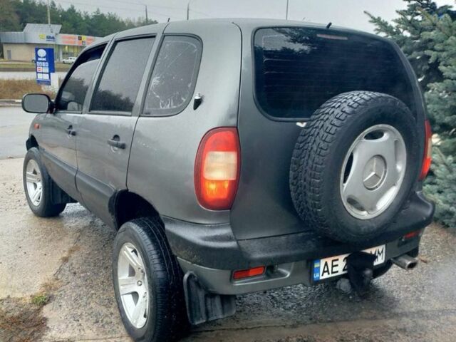 Сірий Шевроле Інша, об'ємом двигуна 1.7 л та пробігом 300 тис. км за 3500 $, фото 3 на Automoto.ua