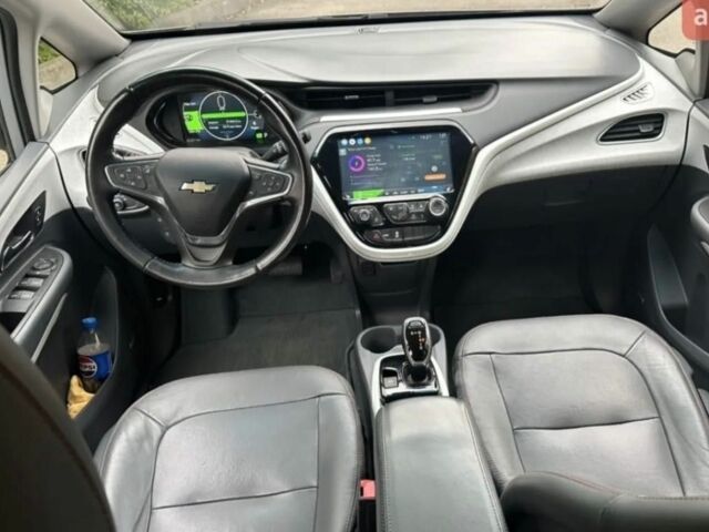 Серый Шевроле Другая, объемом двигателя 0 л и пробегом 62 тыс. км за 9000 $, фото 6 на Automoto.ua