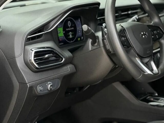 Сірий Шевроле Інша, об'ємом двигуна 0 л та пробігом 76 тис. км за 18000 $, фото 7 на Automoto.ua