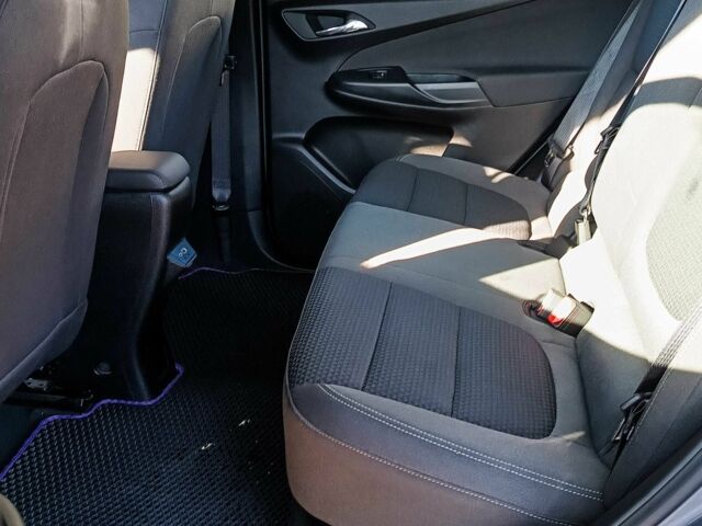 Серый Шевроле Другая, объемом двигателя 0 л и пробегом 17 тыс. км за 19200 $, фото 9 на Automoto.ua