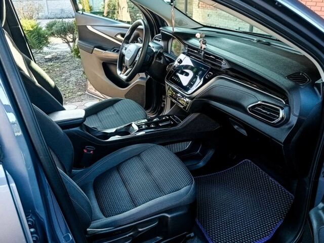 Серый Шевроле Другая, объемом двигателя 0 л и пробегом 17 тыс. км за 19200 $, фото 12 на Automoto.ua