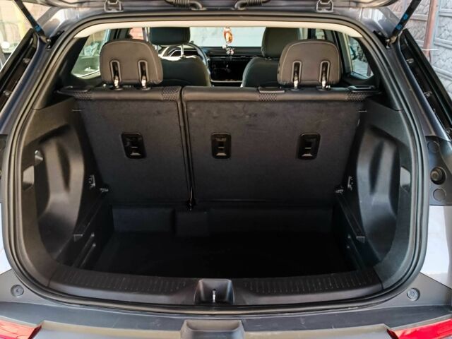 Серый Шевроле Другая, объемом двигателя 0 л и пробегом 17 тыс. км за 19200 $, фото 7 на Automoto.ua