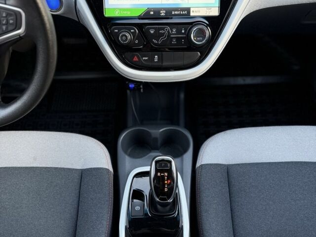 Синий Шевроле Другая, объемом двигателя 0 л и пробегом 64 тыс. км за 17200 $, фото 2 на Automoto.ua