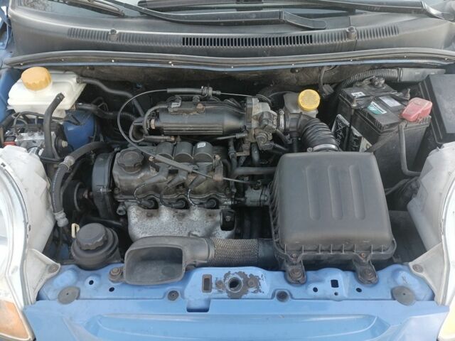 Синий Шевроле Другая, объемом двигателя 8 л и пробегом 190 тыс. км за 2600 $, фото 5 на Automoto.ua