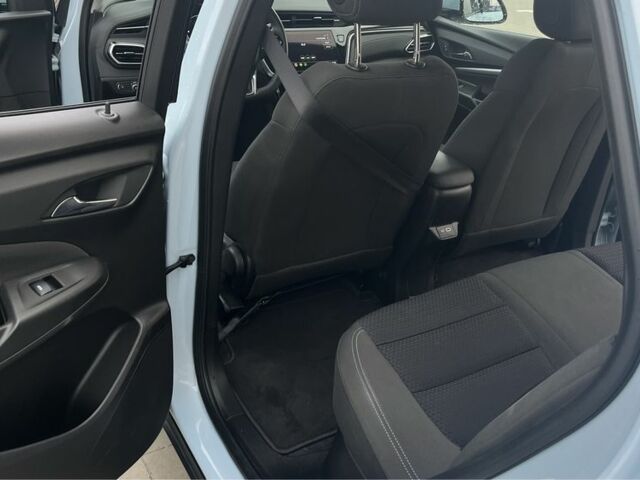 Синий Шевроле Другая, объемом двигателя 0 л и пробегом 57 тыс. км за 20900 $, фото 6 на Automoto.ua