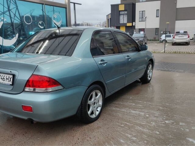 Зеленый Шевроле Другая, объемом двигателя 1.6 л и пробегом 247 тыс. км за 2999 $, фото 2 на Automoto.ua