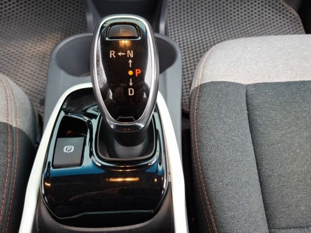 Помаранчевий Шевроле Інша, об'ємом двигуна 0 л та пробігом 77 тис. км за 13950 $, фото 16 на Automoto.ua