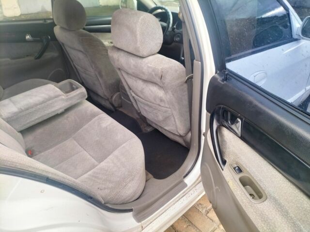 Шевроле Эпика 2004 в Сумах на Automoto.ua Белый Шевроле Эпика, объемом двигателя 2 л и пробегом 210 тыс. км за 3500 $, фото 10 на Automoto.ua