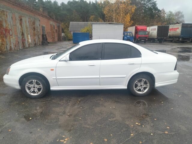 Шевроле Эпика 2004 в Сумах на Automoto.ua Белый Шевроле Эпика, объемом двигателя 2 л и пробегом 210 тыс. км за 3500 $, фото 4 на Automoto.ua