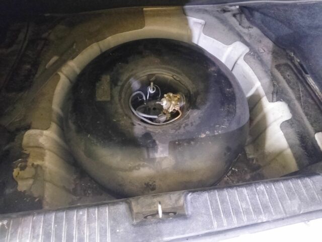 Шевроле Эпика 2004 в Сумах на Automoto.ua Белый Шевроле Эпика, объемом двигателя 2 л и пробегом 210 тыс. км за 3500 $, фото 12 на Automoto.ua