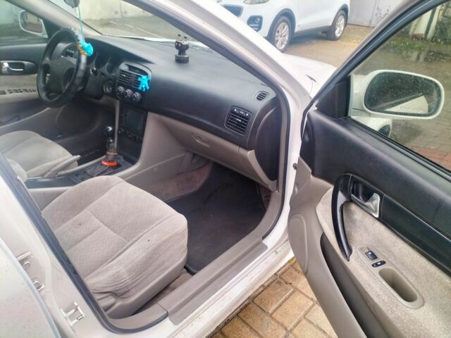 Шевроле Эпика 2004 в Сумах на Automoto.ua Белый Шевроле Эпика, объемом двигателя 2 л и пробегом 210 тыс. км за 3500 $, фото 8 на Automoto.ua