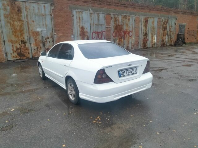 Шевроле Эпика 2004 в Сумах на Automoto.ua Белый Шевроле Эпика, объемом двигателя 2 л и пробегом 210 тыс. км за 3500 $, фото 5 на Automoto.ua