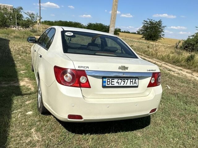 Белый Шевроле Эпика, объемом двигателя 2 л и пробегом 444 тыс. км за 5000 $, фото 2 на Automoto.ua