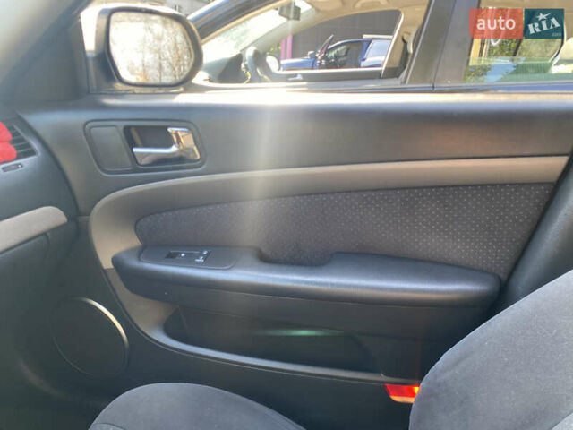 Белый Шевроле Эпика, объемом двигателя 2 л и пробегом 99 тыс. км за 6400 $, фото 2 на Automoto.ua