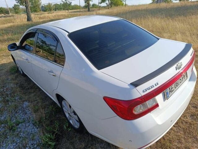 Белый Шевроле Эпика, объемом двигателя 2.5 л и пробегом 230 тыс. км за 5800 $, фото 5 на Automoto.ua