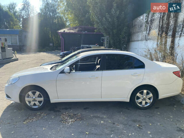 Белый Шевроле Эпика, объемом двигателя 2 л и пробегом 99 тыс. км за 6400 $, фото 13 на Automoto.ua
