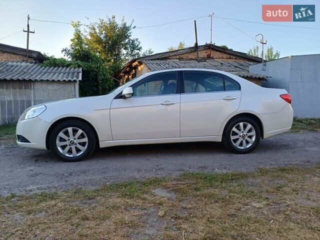 Белый Шевроле Эпика, объемом двигателя 2.5 л и пробегом 210 тыс. км за 6000 $, фото 7 на Automoto.ua