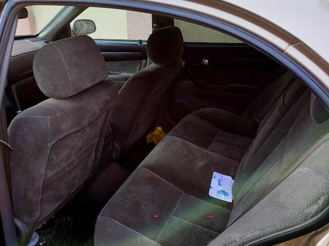 Бежевий Шевроле Епіка, об'ємом двигуна 2 л та пробігом 250 тис. км за 3500 $, фото 6 на Automoto.ua