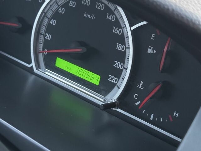 Шевроле Эпика 2007 в Кривом Роге на Automoto.ua Бежевый Шевроле Эпика, объемом двигателя 2 л и пробегом 181 тыс. км за 5500 $, фото 14 на Automoto.ua