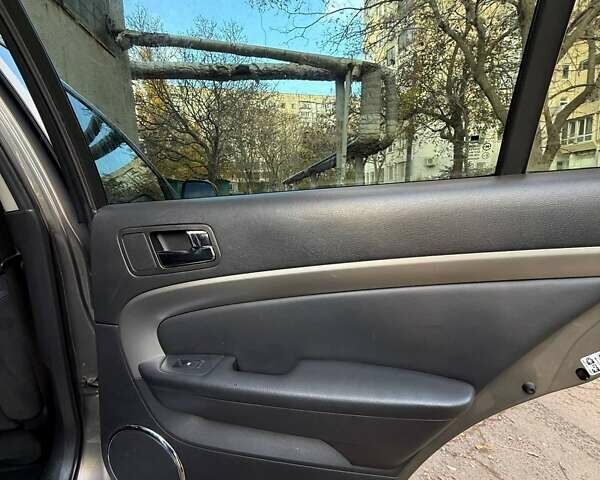 Бежевый Шевроле Эпика, объемом двигателя 2 л и пробегом 125 тыс. км за 3750 $, фото 10 на Automoto.ua