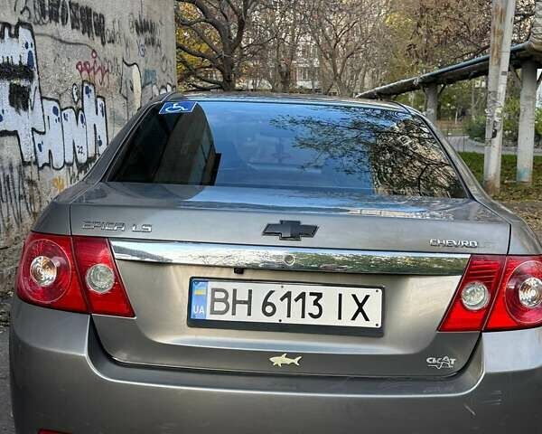 Бежевый Шевроле Эпика, объемом двигателя 2 л и пробегом 125 тыс. км за 3750 $, фото 3 на Automoto.ua