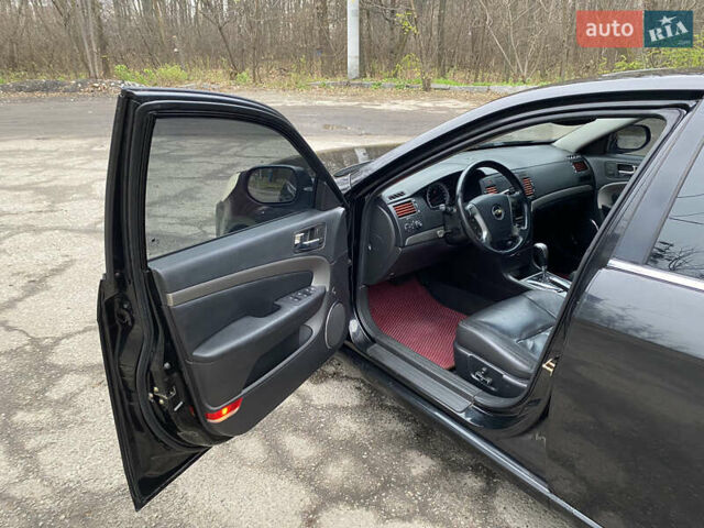 Чорний Шевроле Епіка, об'ємом двигуна 2.49 л та пробігом 235 тис. км за 4400 $, фото 8 на Automoto.ua